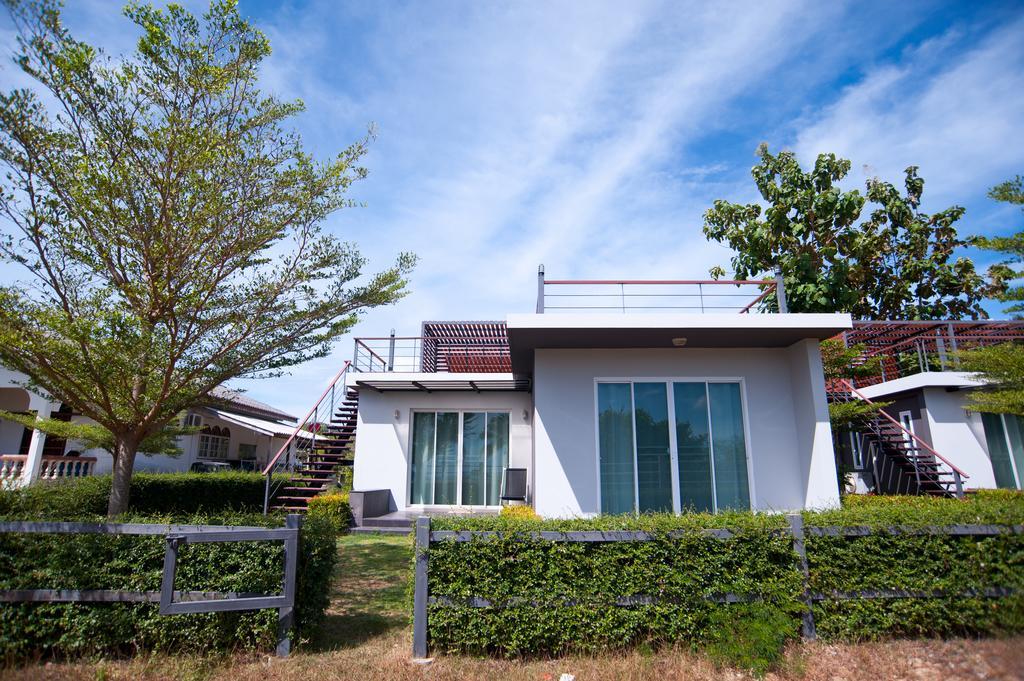Sea Space Villa Phuket Rawai Kültér fotó