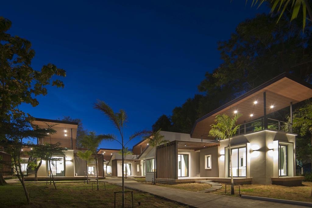 Sea Space Villa Phuket Rawai Kültér fotó